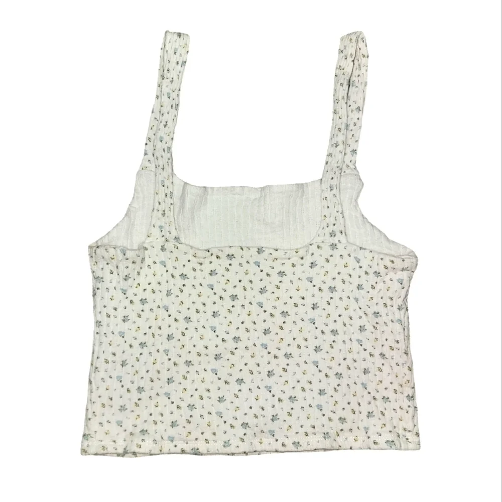 American Eagle size small tank top crop top floral design - Picture 5 of 6
